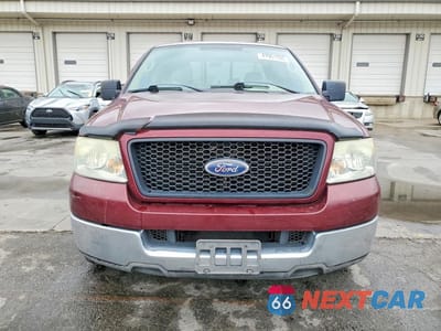 Piąte zdjęcie samochodu w środku: 2004 FORD F150 VIN:1FTRX12W04NB38012 - miniatura