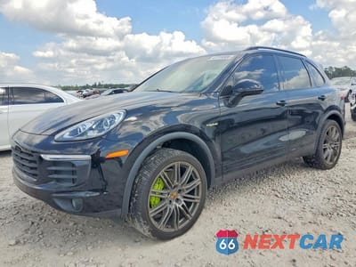 2016 PORSCHE CAYENNE SE HYBRID WP1AE2A27GLA62956 - główne zdjęcie licytacji z USA - miniatura
