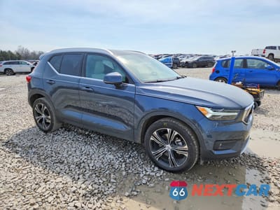 Czwarte zdjęcie samochodu z boku: 2022 VOLVO XC40 T4 INSCRIPTION VIN:YV4AC2HL1N2781819 - miniatura