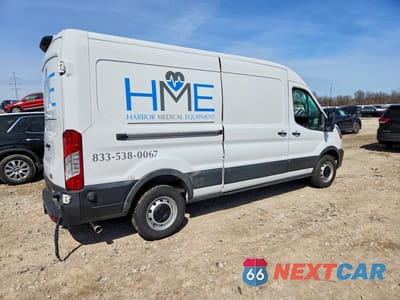 Trzecie zdjęcie samochodu z tyłu: 2023 FORD TRANSIT 250 DELIVERY VAN VIN:1FTBR1C83PKB62399 - miniatura