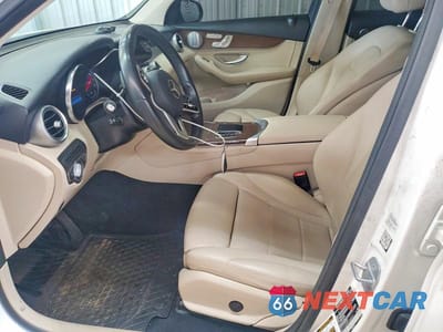 Zdjęcie 7 z 12 samochodu: 2020 MERCEDES-BENZ GLC 300 4MATIC VIN:WDC0G8EB9LF686491 - miniatura