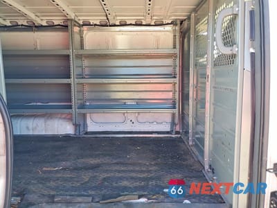 Zdjęcie 11 z 13 samochodu: 2020 NISSAN NV 2500 HD UTILITY / SERVICE VAN VIN:1N6BF0KY6LN806648 - miniatura