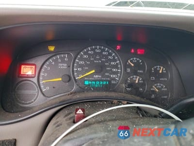 Zdjęcie 9 z 11 samochodu: 2001 GMC NEW SIERRA C1500 VIN:2GTEC19T011214427 - miniatura