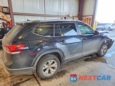 Trzecie zdjęcie samochodu z tyłu: 2018 VOLKSWAGEN ATLAS SEL VIN:1V2MR2CAXJC511317 - miniatura