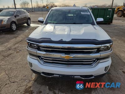 Piąte zdjęcie samochodu w środku: 2016 CHEVROLET SILVERADO K1500 HIGH COUNTRY VIN:3GCUKTEC1GG370234 - miniatura