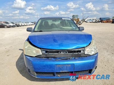 Piąte zdjęcie samochodu w środku: 2010 FORD FOCUS SE VIN:1FAHP3FN2AW154703 - miniatura