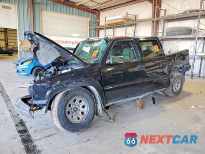 2004 CHEVROLET SILVERADO K1500 2GCEK13T341411284 - główne zdjęcie licytacji z USA - miniatura