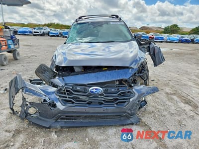 Piąte zdjęcie samochodu w środku: 2024 SUBARU CROSSTREK PREMIUM VIN:JF2GUADC4R8361566 - miniatura