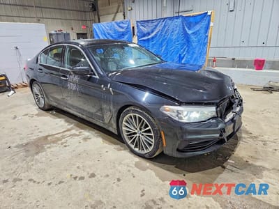 Czwarte zdjęcie samochodu z boku: 2017 BMW 530 XI VIN:WBAJA7C32HG458560 - miniatura
