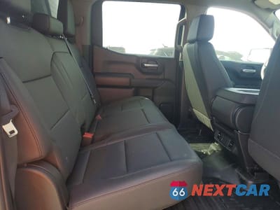 Zdjęcie 10 z 11 samochodu: 2025 CHEVROLET SILVERADO K1500 VIN:1GCPKAEK8SZ207324 - miniatura