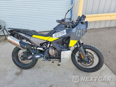 2023 HUSQVARNA NORDEN 901 VBKUN6404PM850389 - główne zdjęcie licytacji z USA - miniatura