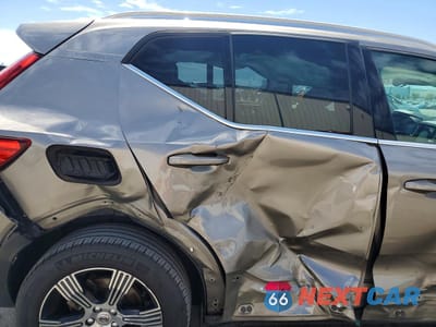 Zdjęcie 11 z 14 samochodu: 2020 VOLVO XC40 T5 INSCRIPTION VIN:YV4162UL2L2199898 - miniatura