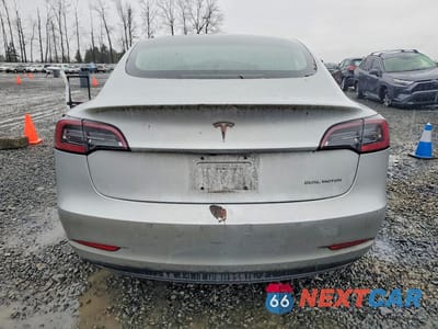 Zdjęcie 6 z 11 samochodu: 2018 TESLA MODEL 3 VIN:5YJ3E1EB1JF104465 - miniatura