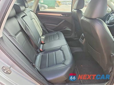 Zdjęcie 10 z 12 samochodu: 2015 VOLKSWAGEN PASSAT S VIN:1VWAS7A36FC095331 - miniatura