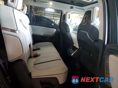 Zdjęcie 10 z 12 samochodu: 2023 RIVIAN R1S ADVENTURE VIN:7PDSGABA6PN019237 - miniatura