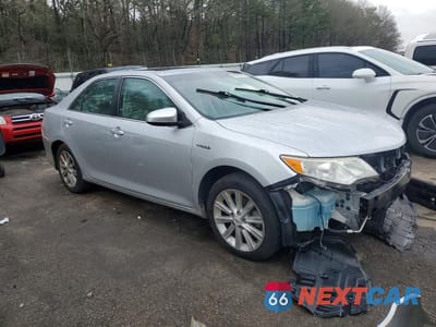 Czwarte zdjęcie samochodu z boku: 2012 TOYOTA CAMRY HYBRID XLE VIN:4T1BD1FK9CU052523 - miniatura