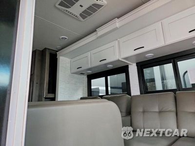 Zdjęcie 6 z 10 samochodu: 2024 FORD F53 RV VIN:1F66F5DN9R0A04088 - miniatura