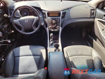 Zdjęcie 8 z 13 samochodu: 2011 HYUNDAI SONATA LIMITED VIN:5NPEC4AC1BH090116 - miniatura