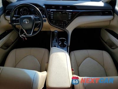 Zdjęcie 8 z 11 samochodu: 2020 TOYOTA CAMRY HYBRID XLE VIN:4T1F31AK4LU521738 - miniatura