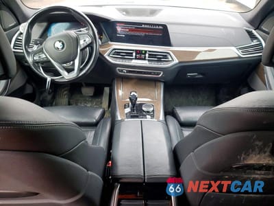 Zdjęcie 8 z 14 samochodu: 2019 BMW X5 XDRIVE40I VIN:5UXCR6C51KLL09246 - miniatura