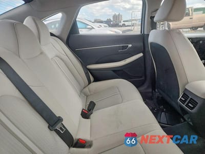 Zdjęcie 10 z 11 samochodu: 2022 HYUNDAI SONATA HYBRID SEL VIN:KMHL34JJ0NA038313 - miniatura