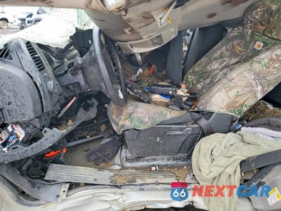 Zdjęcie 7 z 11 samochodu: 2008 CHEVROLET SILVERADO K1500 VIN:2GCEK190981306316 - miniatura