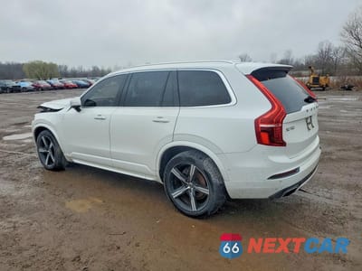 Drugie zdjęcie samochodu z przodu: 2016 VOLVO XC90 T6 VIN:YV4A22PM1G1067078 - miniatura