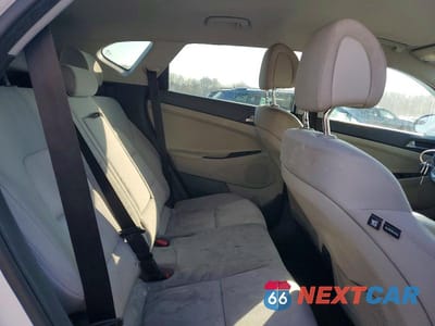 Zdjęcie 10 z 12 samochodu: 2017 HYUNDAI TUCSON SE VIN:KM8J3CA46HU403981 - miniatura