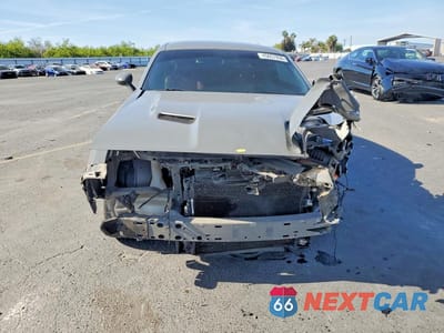 Piąte zdjęcie samochodu w środku: 2018 DODGE CHALLENGER SXT VIN:2C3CDZAGXJH288371 - miniatura