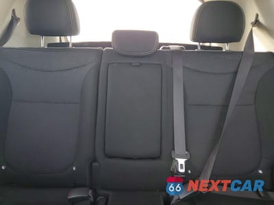 Zdjęcie 10 z 12 samochodu: 2015 KIA SOUL + VIN:KNDJP3A5XF7187033 - miniatura