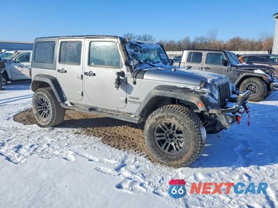 Czwarte zdjęcie samochodu z boku: 2015 JEEP WRANGLER UNLIMITED SPORT VIN:1C4BJWDG3FL505246 - miniatura