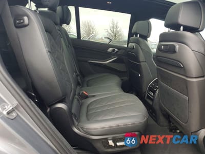 Zdjęcie 11 z 14 samochodu: 2023 BMW X7 XDRIVE40I VIN:5UX23EM00P9N61973 - miniatura