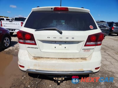 Zdjęcie 6 z 13 samochodu: 2017 DODGE JOURNEY CROSSROAD VIN:3C4PDCGB6HT701653 - miniatura
