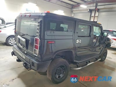 Trzecie zdjęcie samochodu z tyłu: 2005 HUMMER H2 VIN:5GRGN23U75H107869 - miniatura
