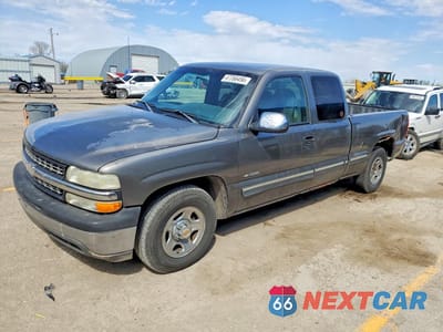 2001 CHEVROLET SILVERADO C1500 2GCEC19V811321663 - główne zdjęcie licytacji z USA - miniatura