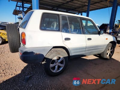 Trzecie zdjęcie samochodu z tyłu: 1997 TOYOTA RAV4 BASE VIN:JT3GP10VXV7017693 - miniatura