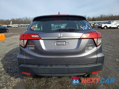 Zdjęcie 6 z 12 samochodu: 2021 HONDA HR-V LX VIN:3CZRU6H3XMM707231 - miniatura