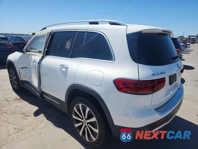 Drugie zdjęcie samochodu z przodu: 2020 MERCEDES-BENZ GLB 250 VIN:W1N4M4GB9LW014476 - miniatura