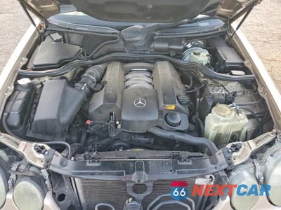 Zdjęcie 11 z 11 samochodu: 2001 MERCEDES-BENZ E 320 VIN:WDBJF65J81B343974 - miniatura