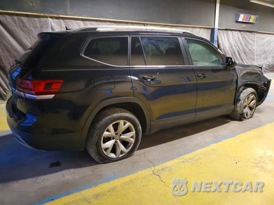 Trzecie zdjęcie samochodu z tyłu: 2018 VOLKSWAGEN ATLAS VIN:1V2HR2CA4JC502453 - miniatura