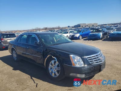 Czwarte zdjęcie samochodu z boku: 2011 CADILLAC DTS PLATINUM VIN:1G6KP5ES4BU103383 - miniatura
