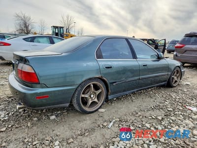 Trzecie zdjęcie samochodu z tyłu: 1996 HONDA ACCORD LX VIN:1HGCD5632TA013431 - miniatura