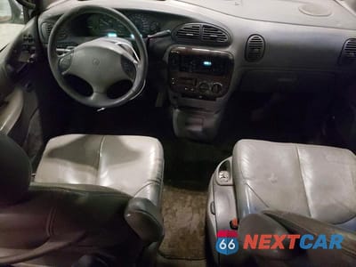 Zdjęcie 8 z 12 samochodu: 1998 CHRYSLER TOWN & COUNTRY LXI VIN:1C4GP64L4WB657625 - miniatura