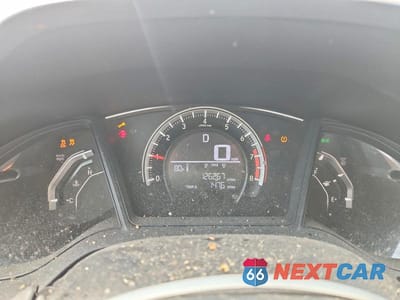 Zdjęcie 9 z 11 samochodu: 2016 HONDA CIVIC LX VIN:19XFC2F51GE076828 - miniatura