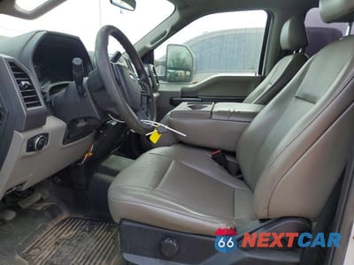 Zdjęcie 7 z 11 samochodu: 2021 FORD F350 SUPER DUTY VIN:1FT8W3AT4MEC30872 - miniatura