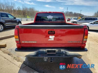 Zdjęcie 6 z 11 samochodu: 2002 CHEVROLET SILVERADO C1500 VIN:2GCEC19V921351918 - miniatura