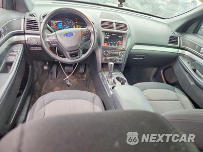 Zdjęcie 8 z 14 samochodu: 2017 FORD EXPLORER VIN:1FM5K7D89HGD96923 - miniatura