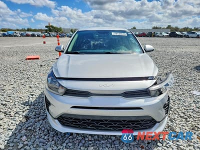 Piąte zdjęcie samochodu w środku: 2022 KIA RIO LX VIN:3KPA24ADXNE441107 - miniatura
