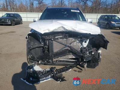 Piąte zdjęcie samochodu w środku: 2025 MERCEDES BENZ GLE 450 4MATIC VIN:4JGFB5KEXSB360034 - miniatura