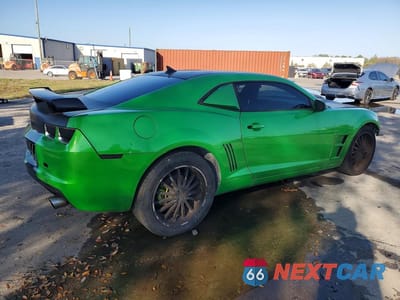 Trzecie zdjęcie samochodu z tyłu: 2011 CHEVROLET CAMARO LT VIN:2G1FB1ED1B9134765 - miniatura